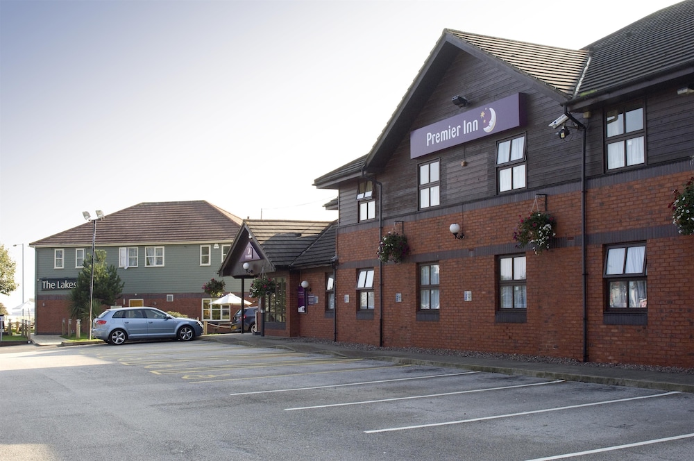 Premier Inn Birmingham Oldbury (M5 Jct2) 36/39