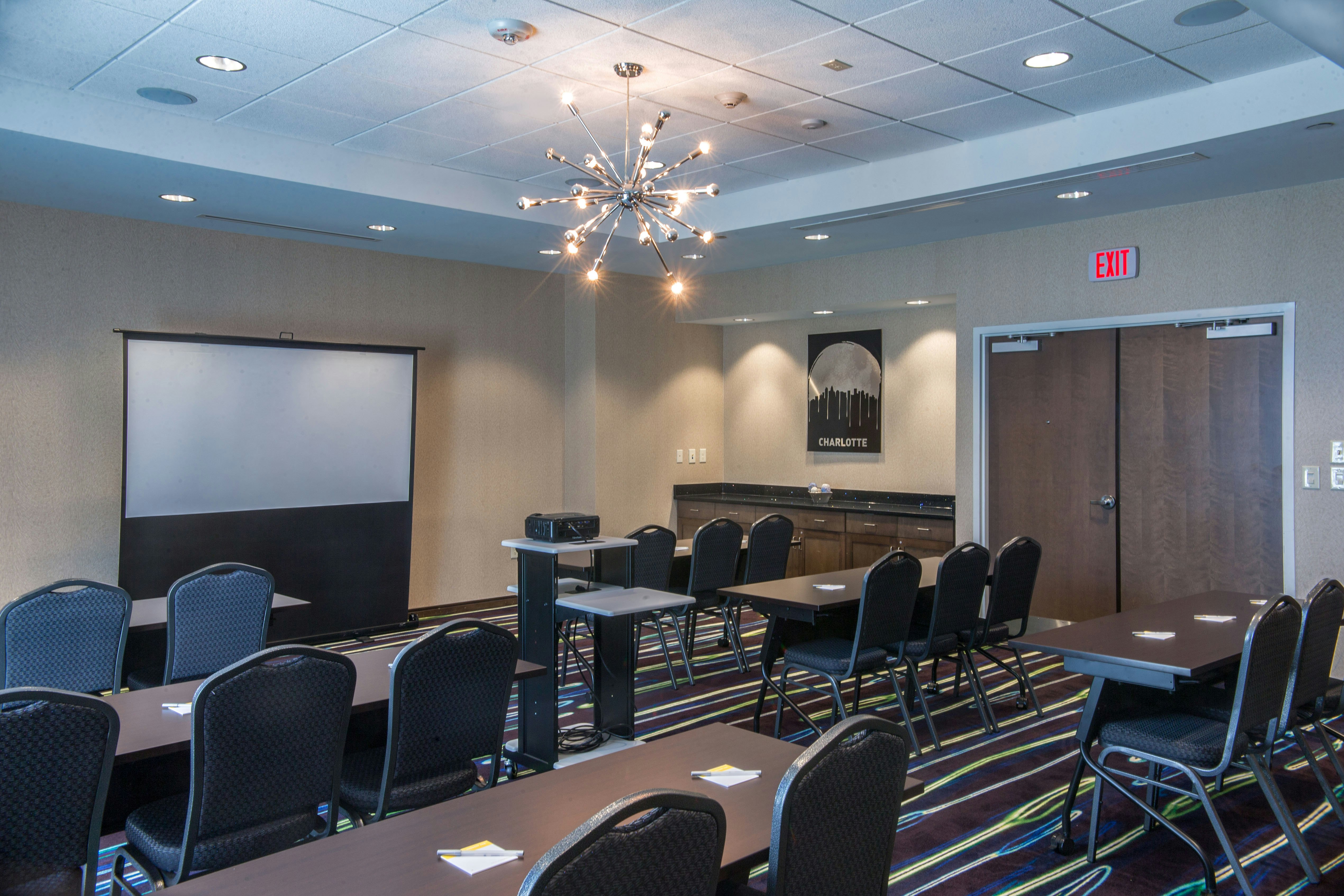 Hampton Inn Suites Charlotte Ballantyne Nc 65/74