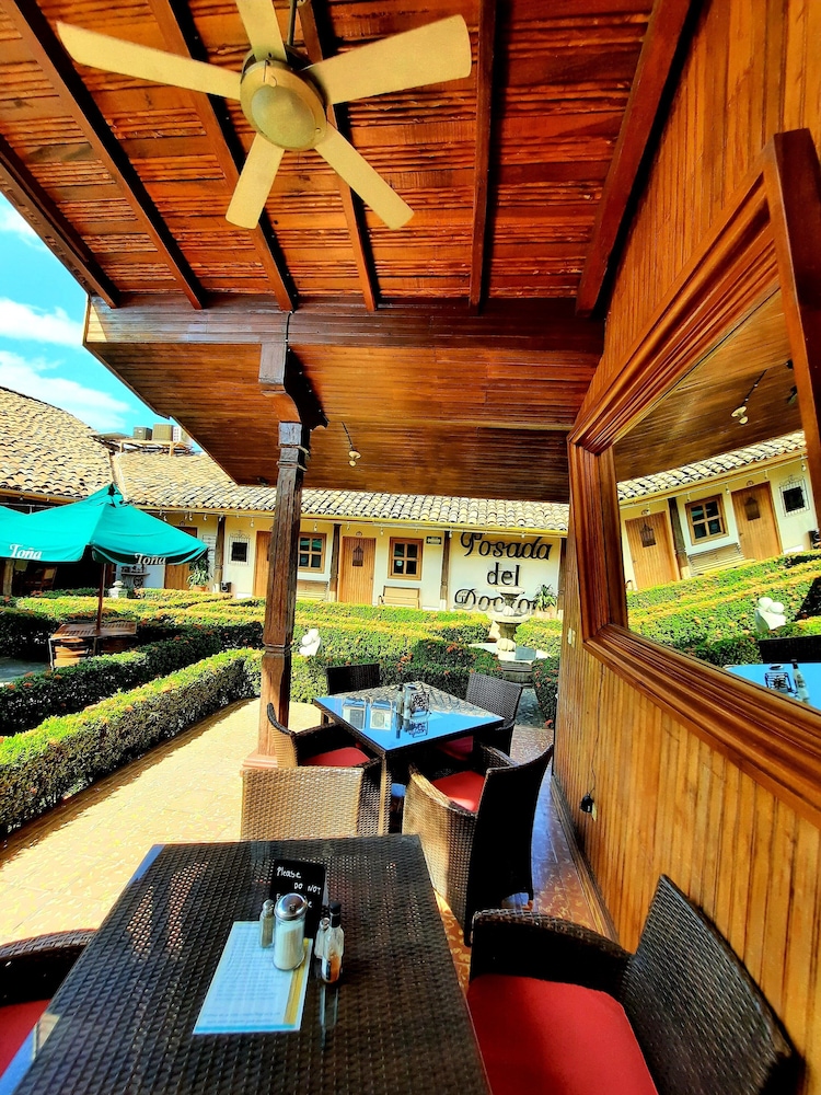 Hotel La Posada Del Doctor 48/65