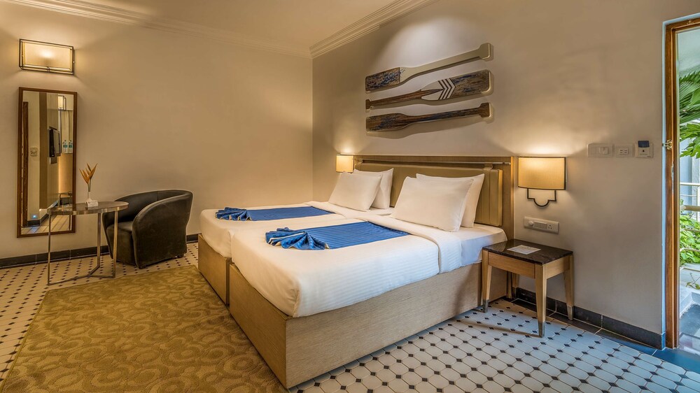 Radisson Goa Candolim Hotel 27/84