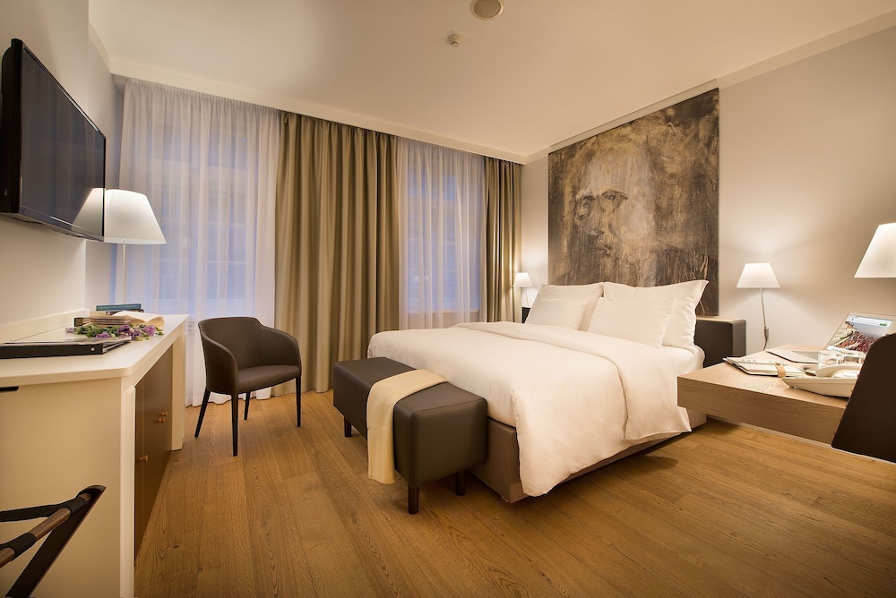 Design Hotel Neruda 11/66