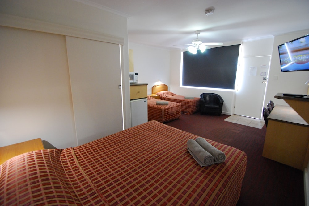 Comfort Inn & Suites Augusta Westside 19/45