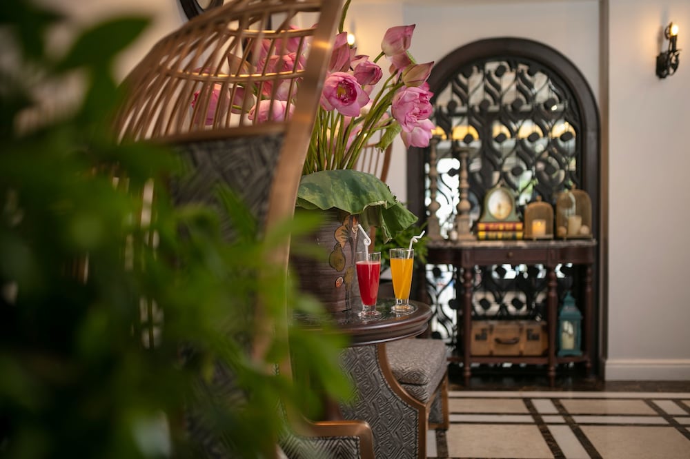 Canary Hanoi Hotel 30/43