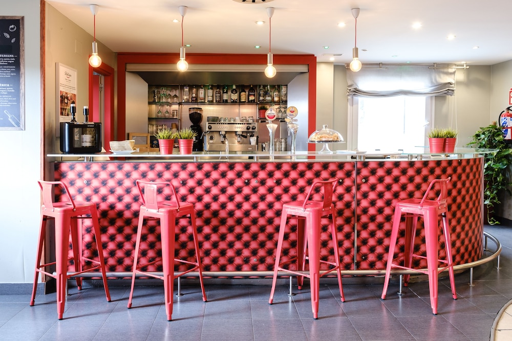 Ibis Madrid Alcorcon Tresaguas 28/44