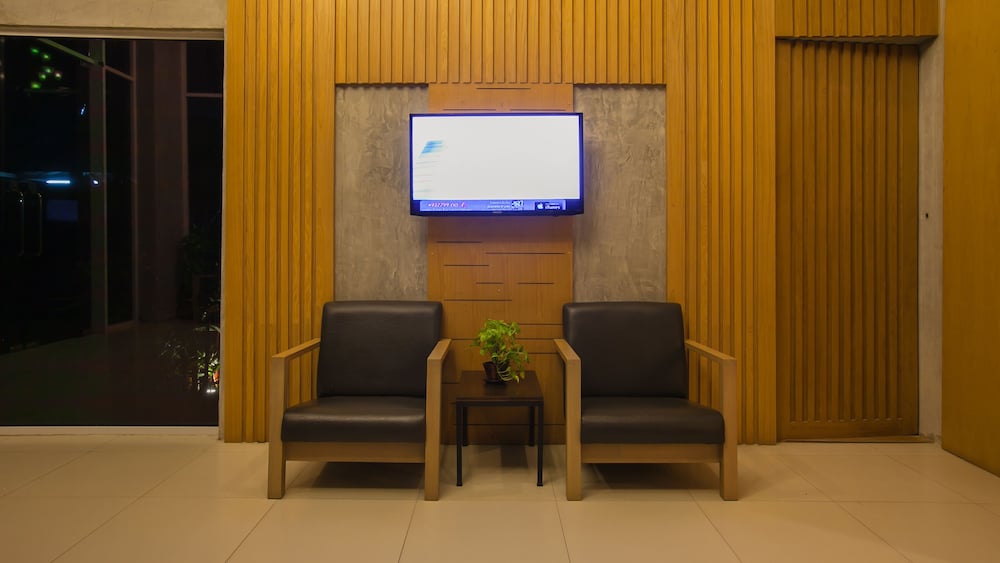 B2 Sea View Pattaya Boutique Budget Hotel 35/40