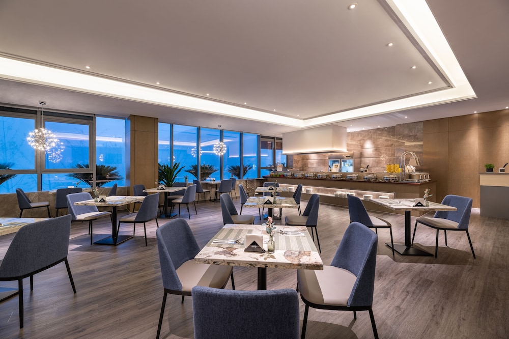 Mercure Kunshan MIXC Hi-tech 44/56