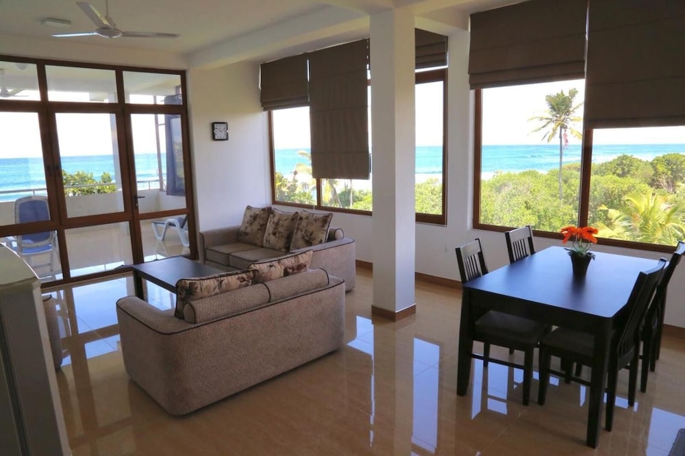 Paradise Beach Resort 23/50