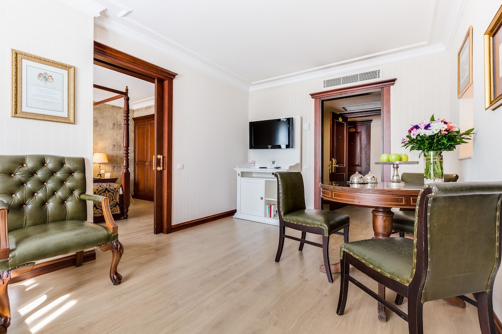 Gordion Hotel 49/76