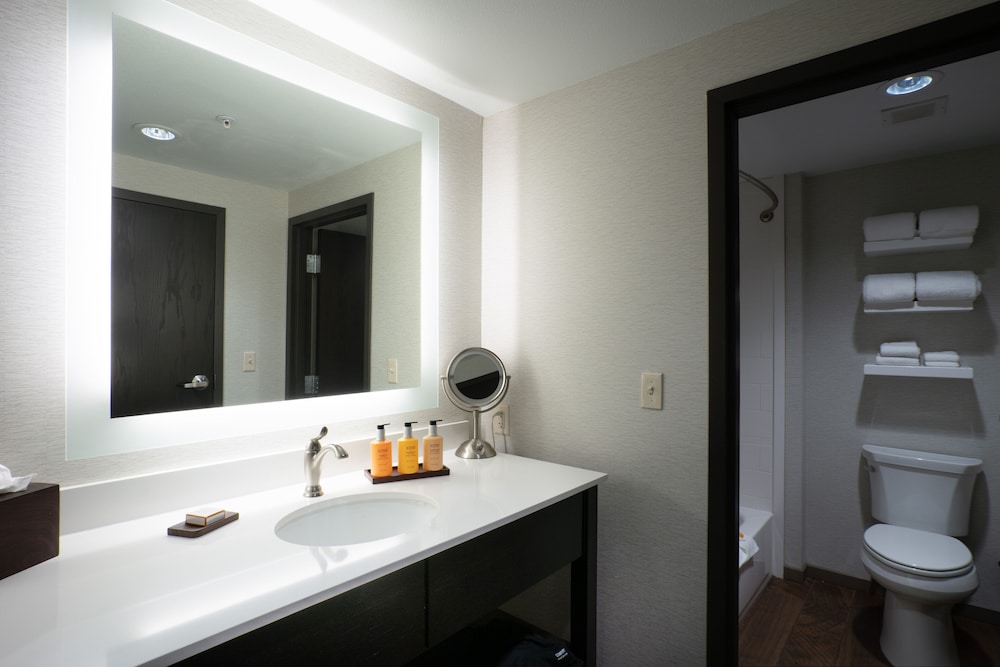Shangri La Resort Afton 50/50