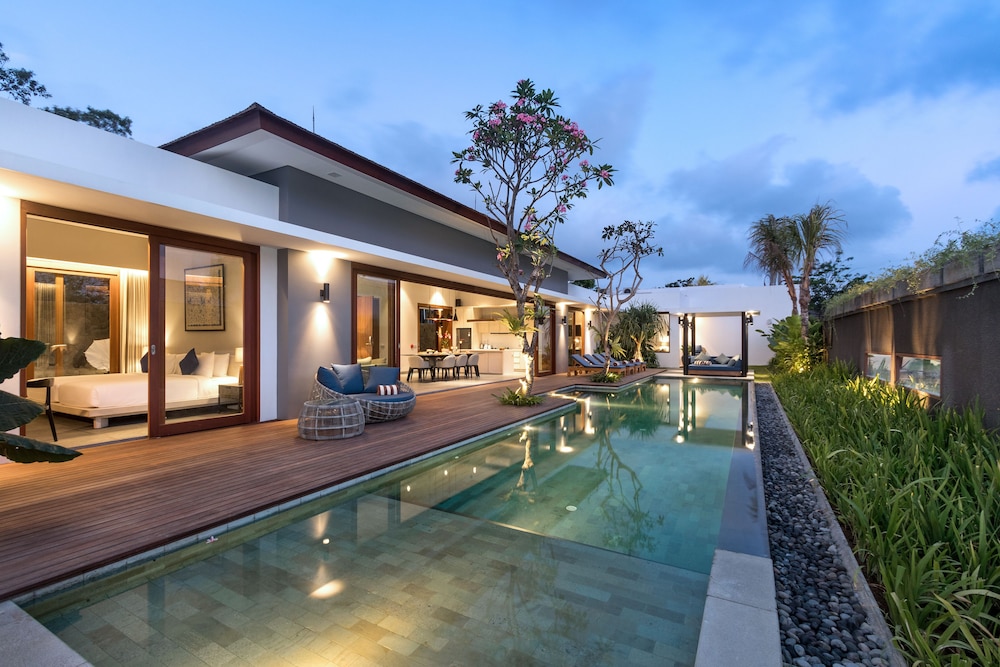 Amarin Seminyak 3/45