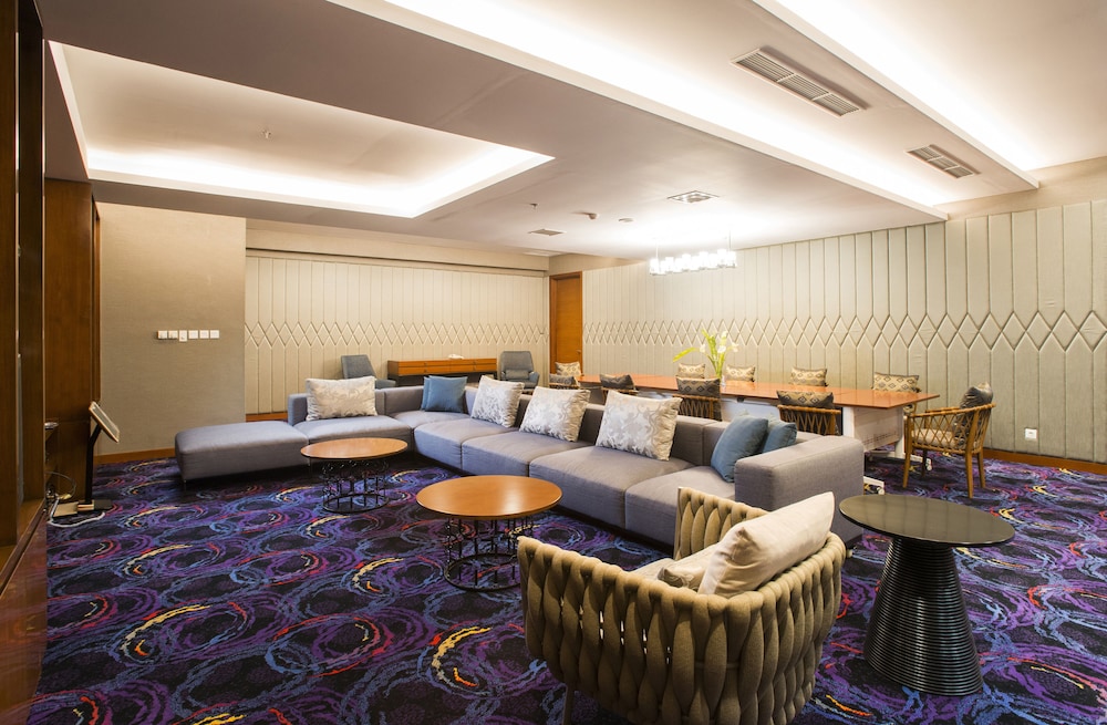 Surya Hotel Cottages Prigen 24/52