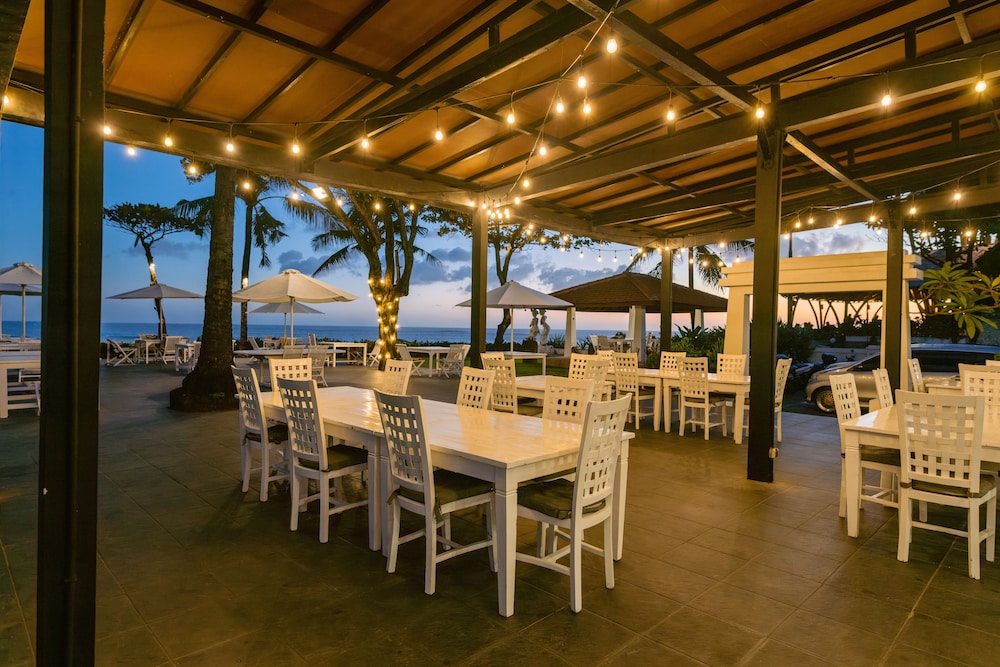 Legong Keraton Beach Hotel 54/70