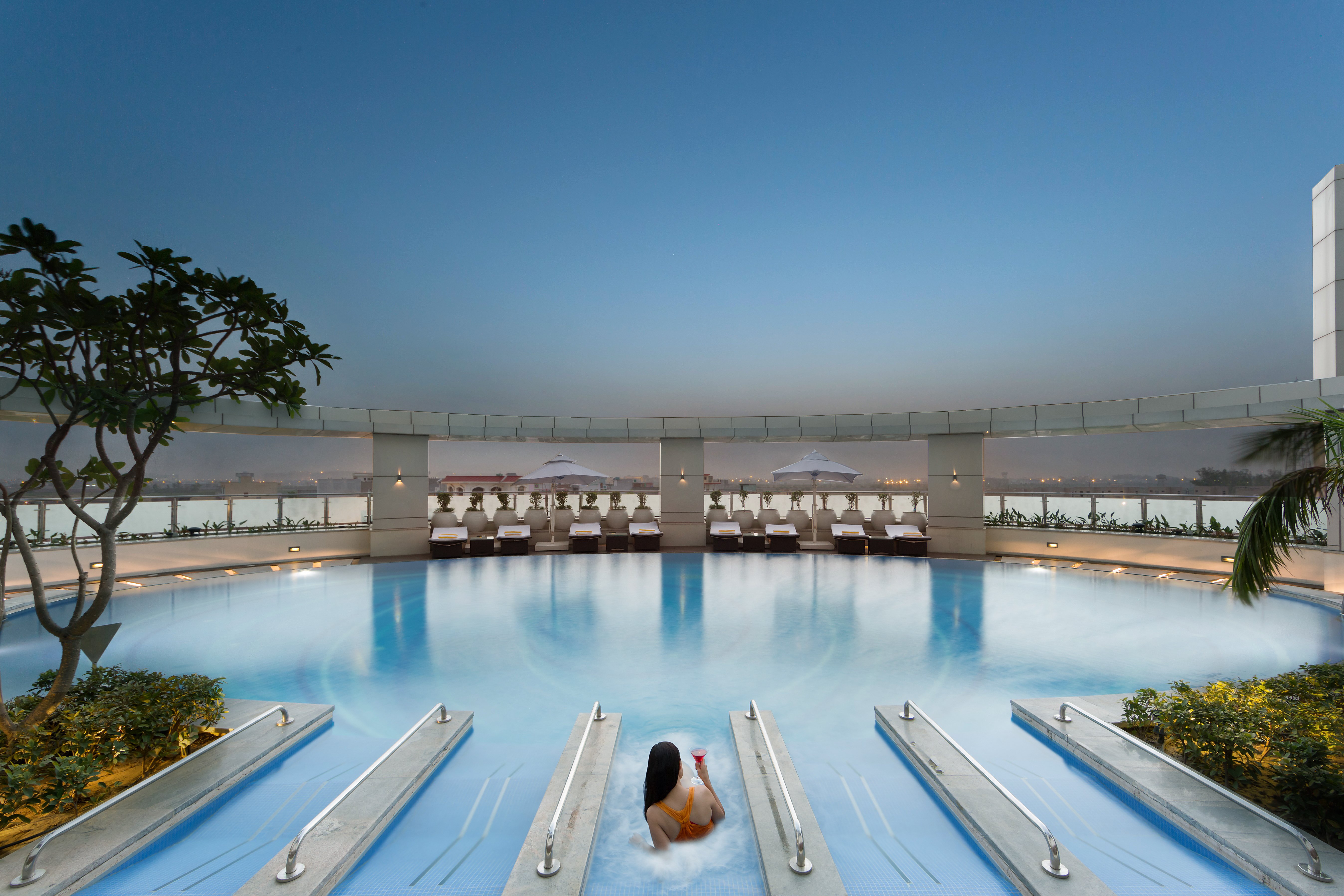 CROWNE PLAZA GREATER NOIDA 75/78