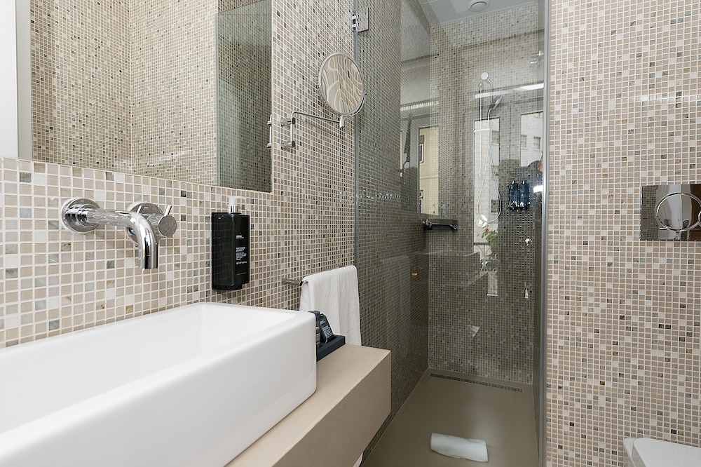 The Leaf Boutique Hotel - Adults Only 8/68