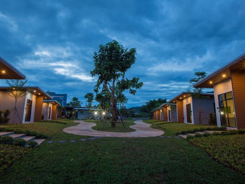 M Boutique Resort 45/52