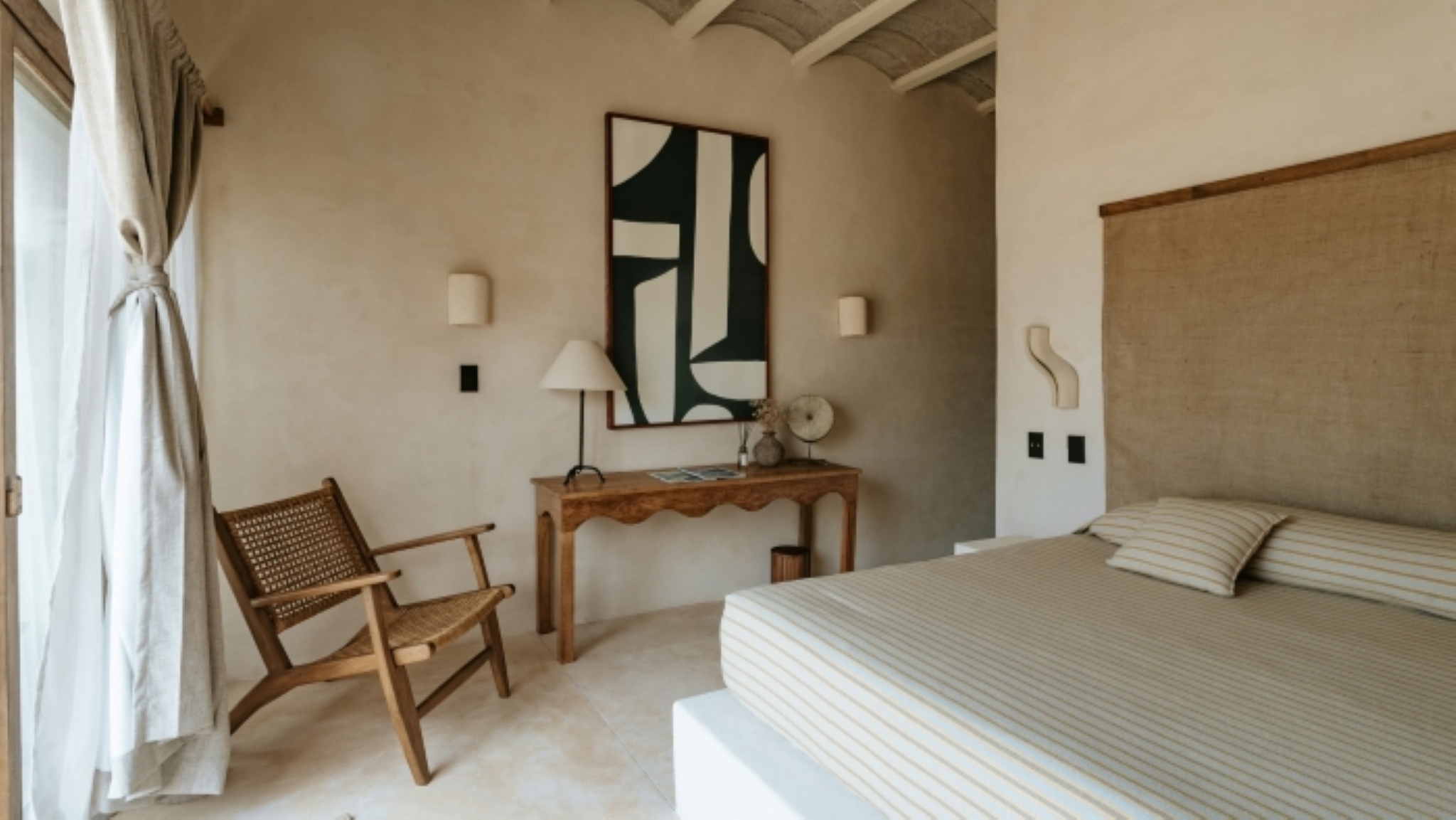 Room, Ocean Front