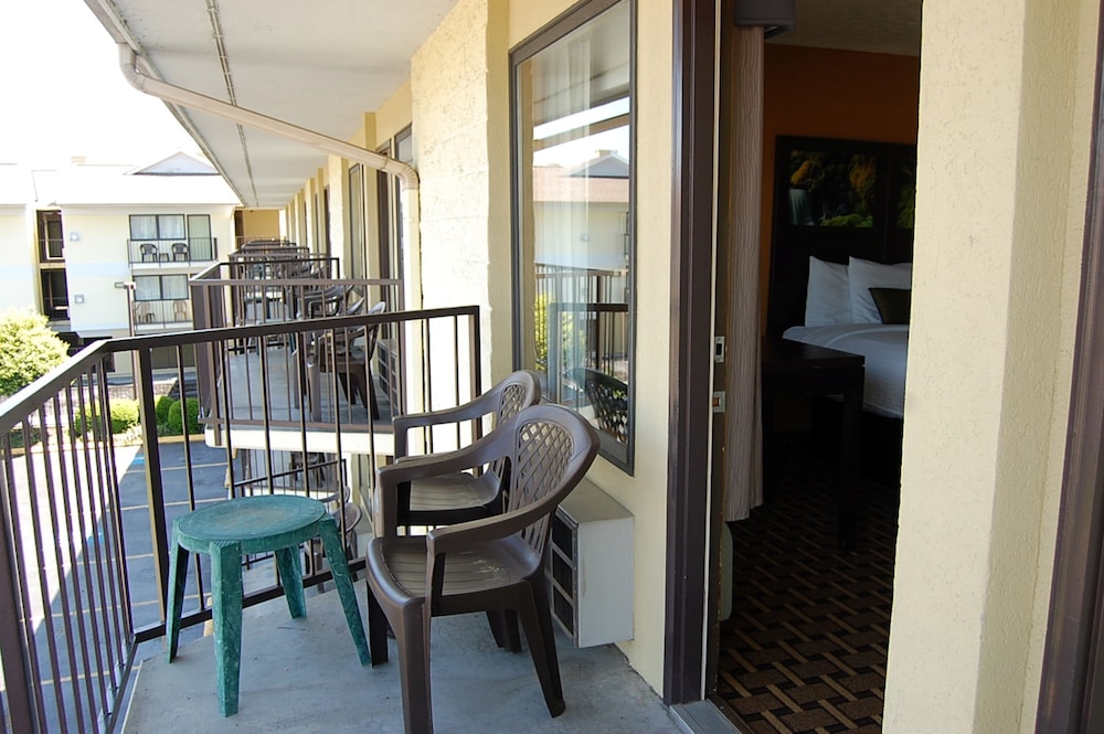 Vacation Lodge 43/65