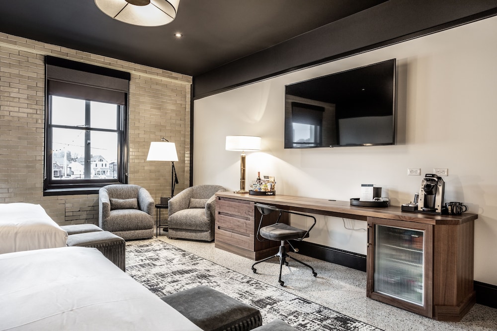 Bottleworks Hotel 49/70