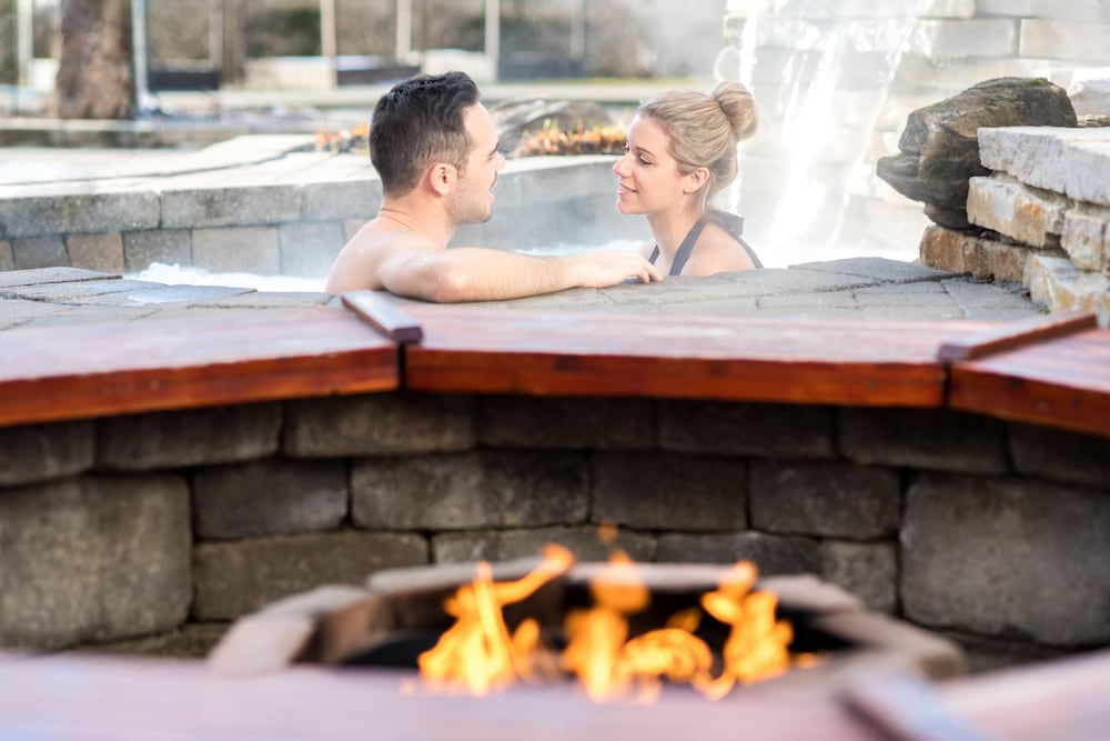 ESTRIMONT SUITES & SPA 28/61