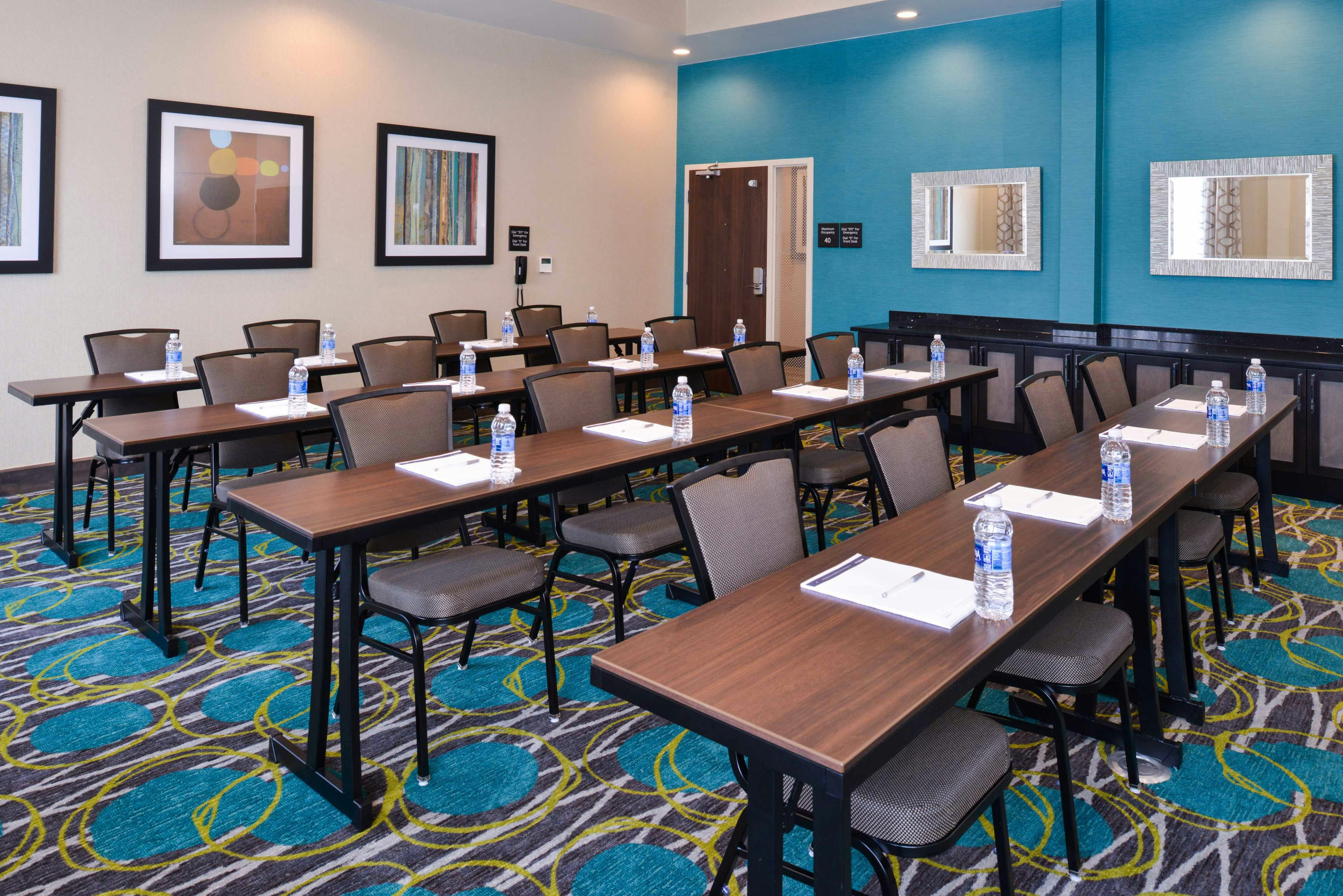Hampton Inn Pittsburgh/Wexford-Sewickley 34/40