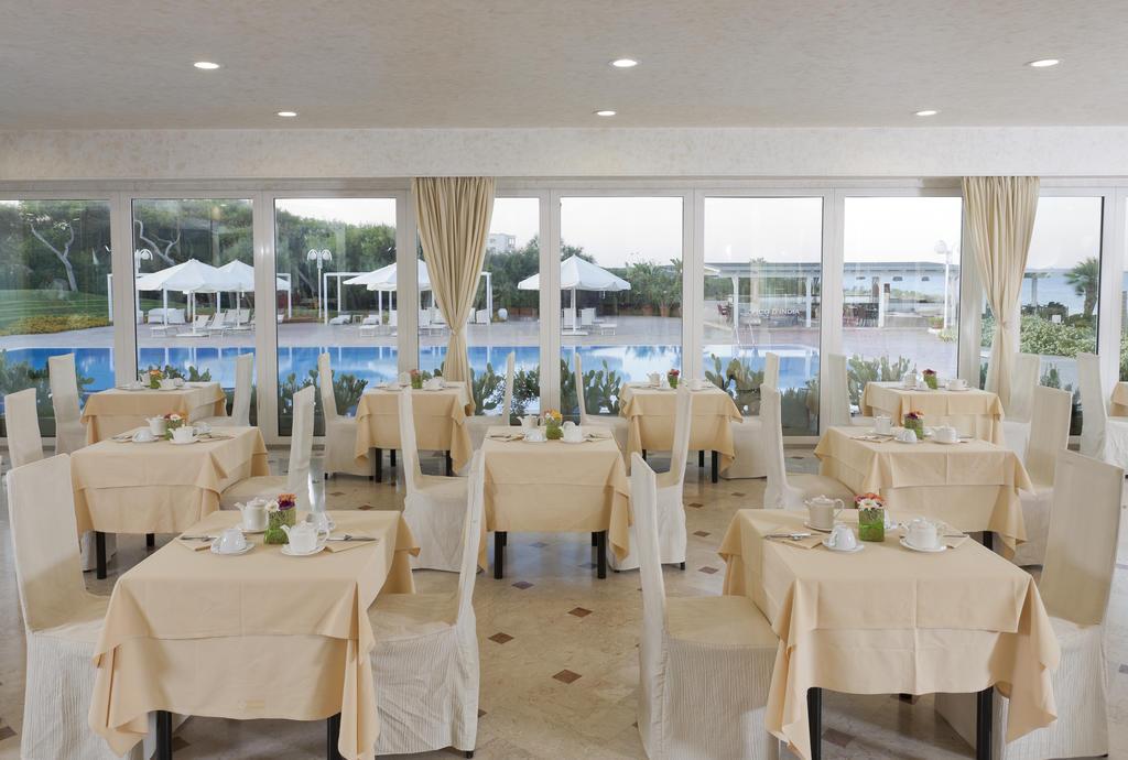 Grand Hotel Costa Brada 28/43