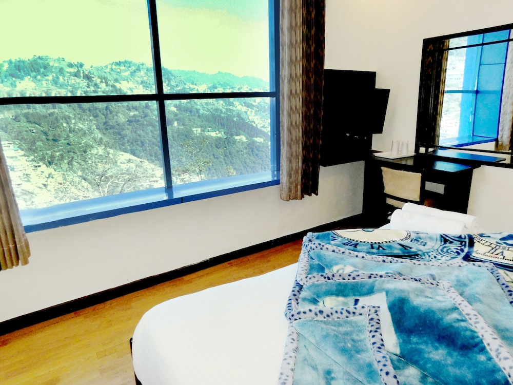 Oyo 12944 Hotel Crystal Palace 15/22