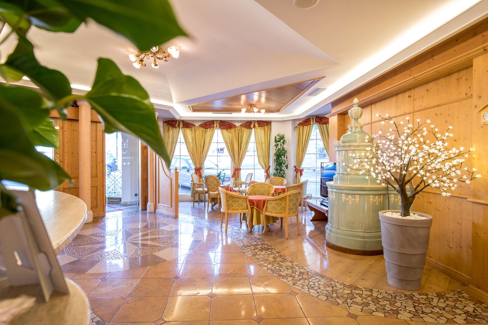 Hotel Chalet all Imperatore 47/64