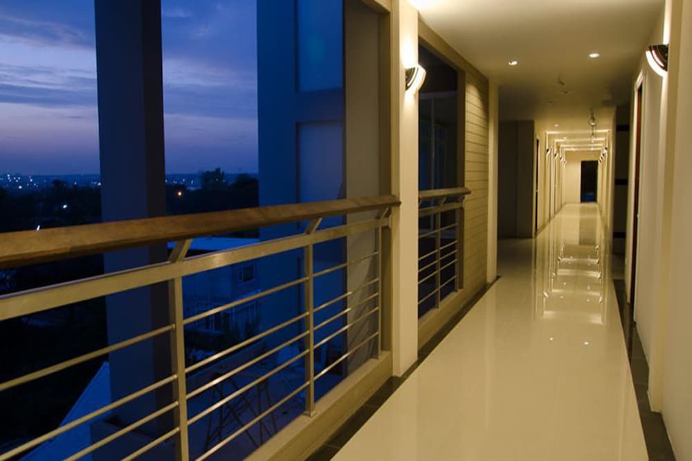Green Hotel Resort Khon Kaen 6/55