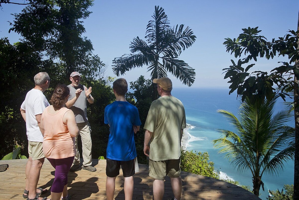 Bosque del Cabo Rain Forest Lodge 34/42