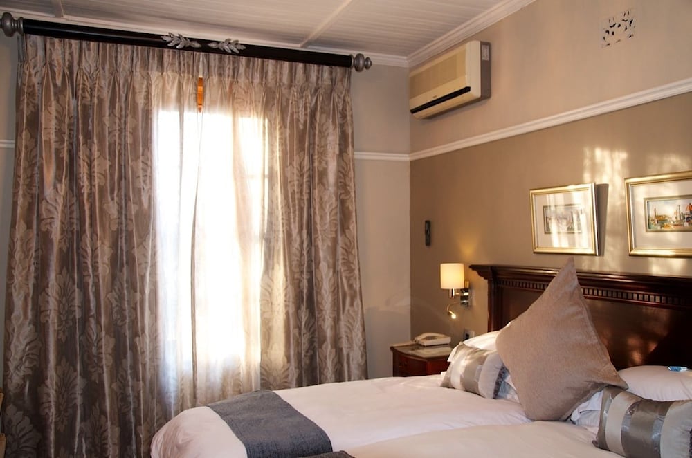 Lemoenkloof Guest House 18/50