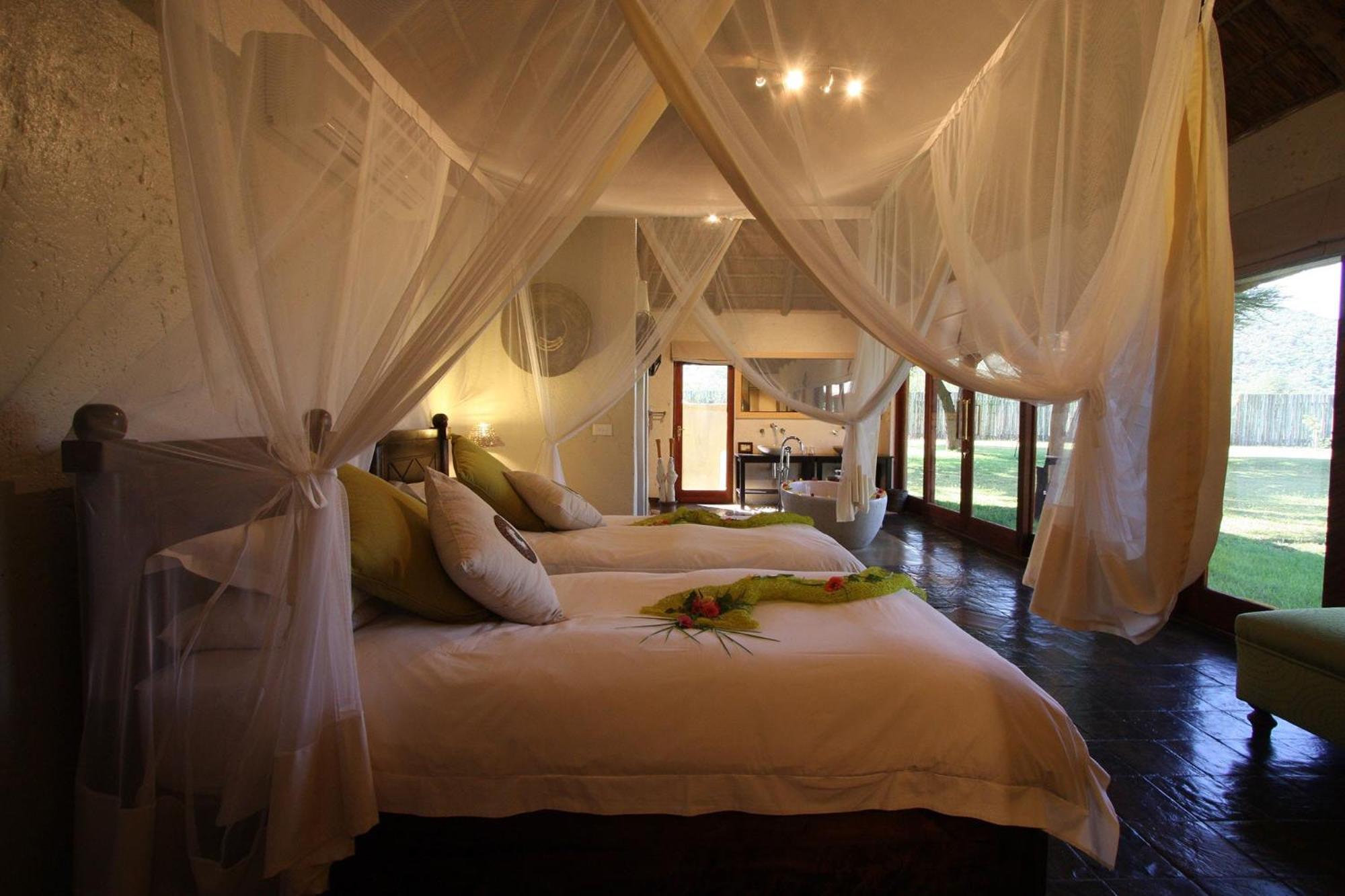Tau Game Lodge 13/56