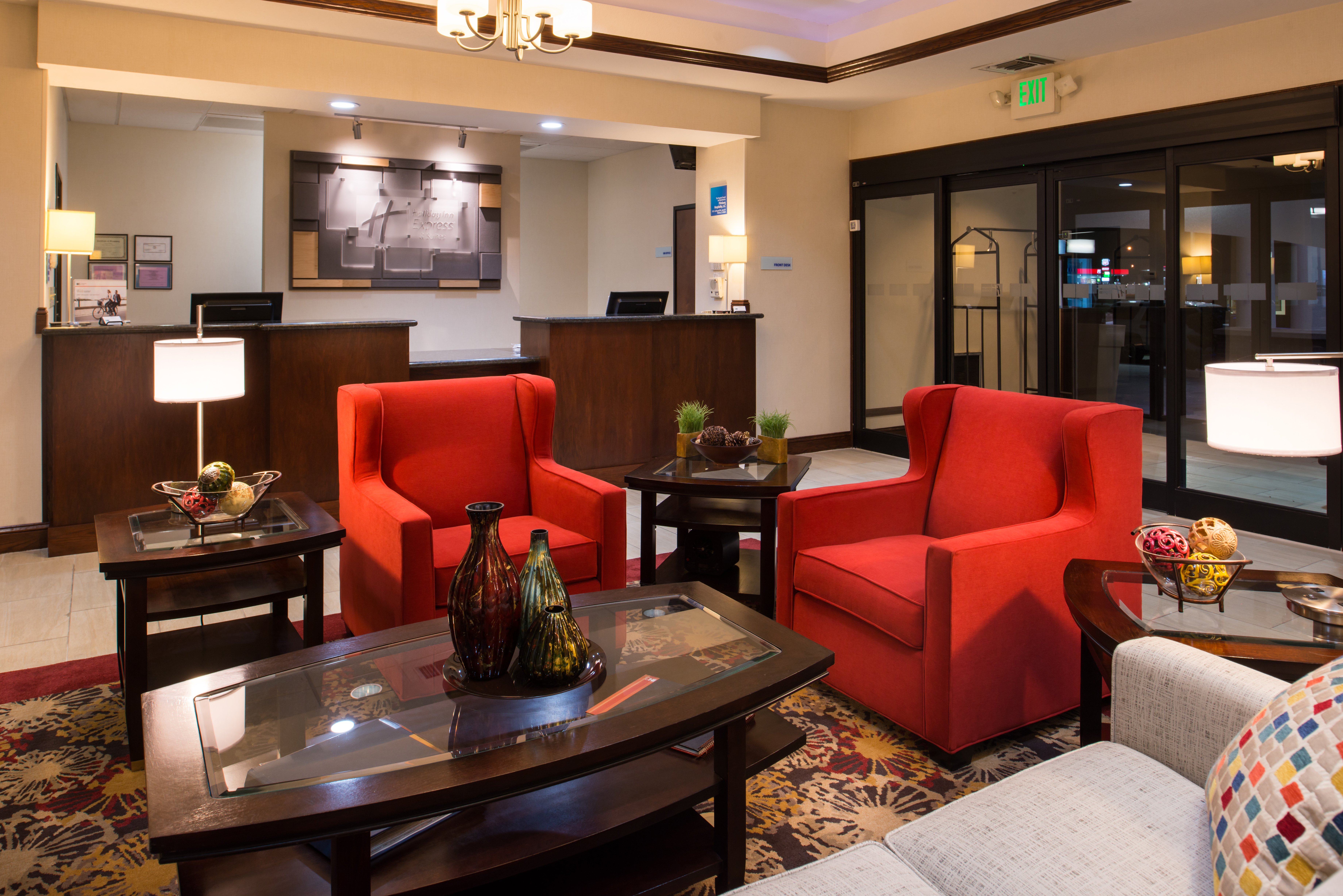 Holiday Inn Express Hotel And Suites Pittsburg 50/73