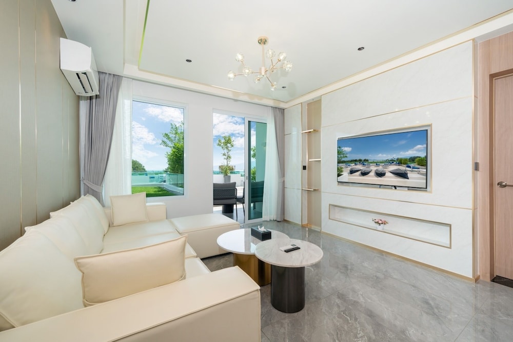 Chalong Marina Bay View Phuket 27/45