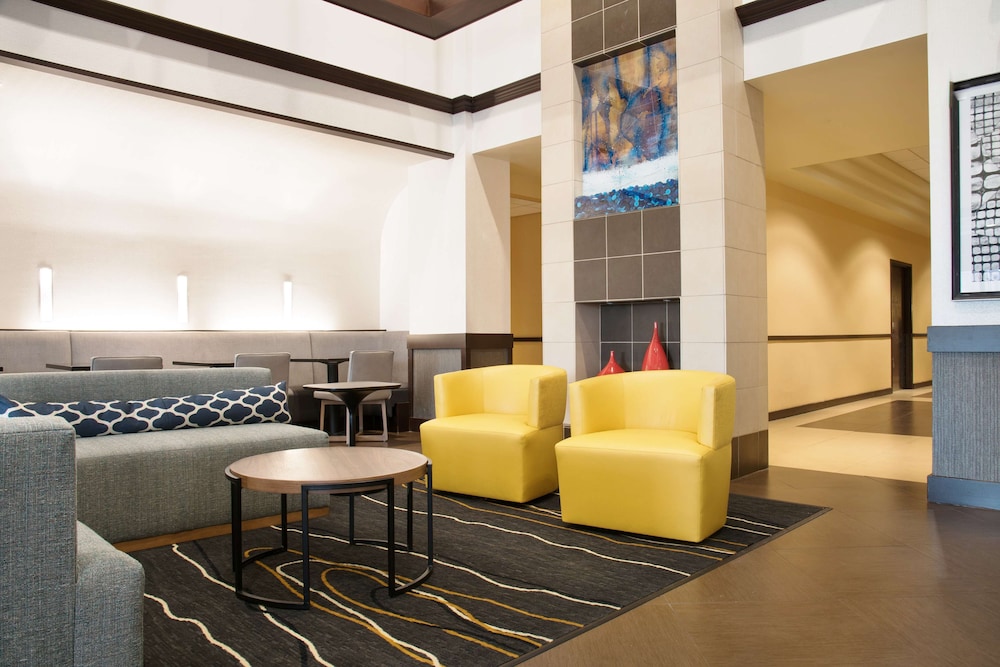 Hyatt Place Minneapolis/Eden Prairie 43/68