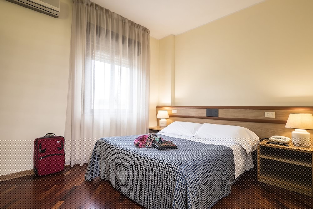 Vega Hotel Perugia 25/70