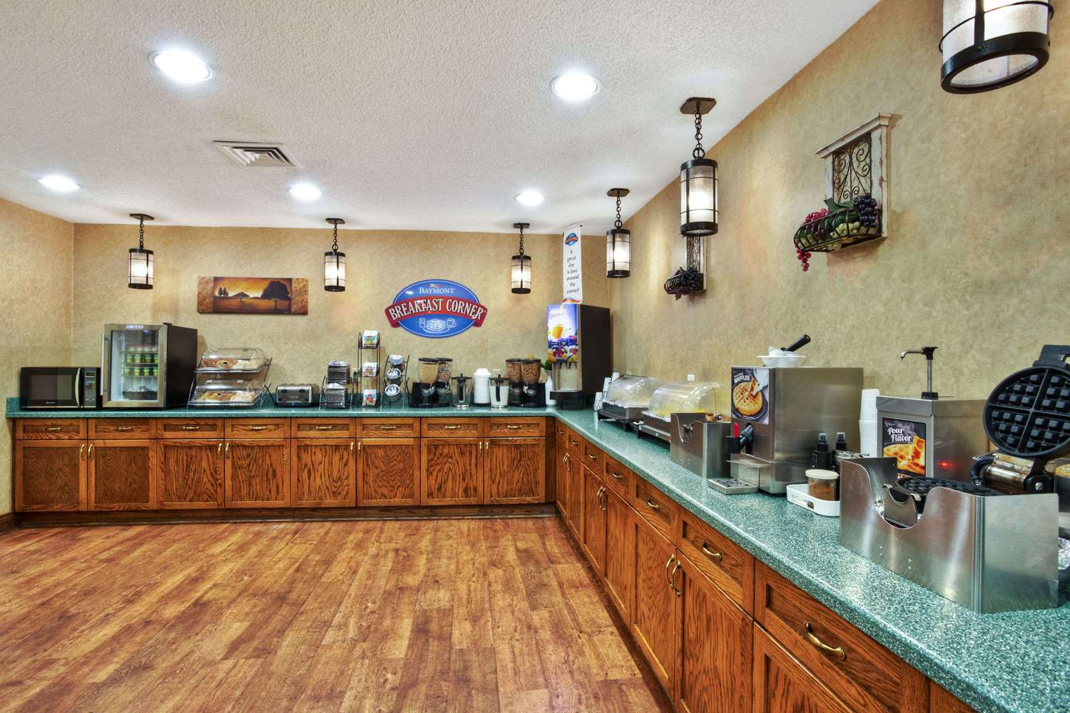 Baymont by Wyndham Knoxville/Cedar Bluff 6/59