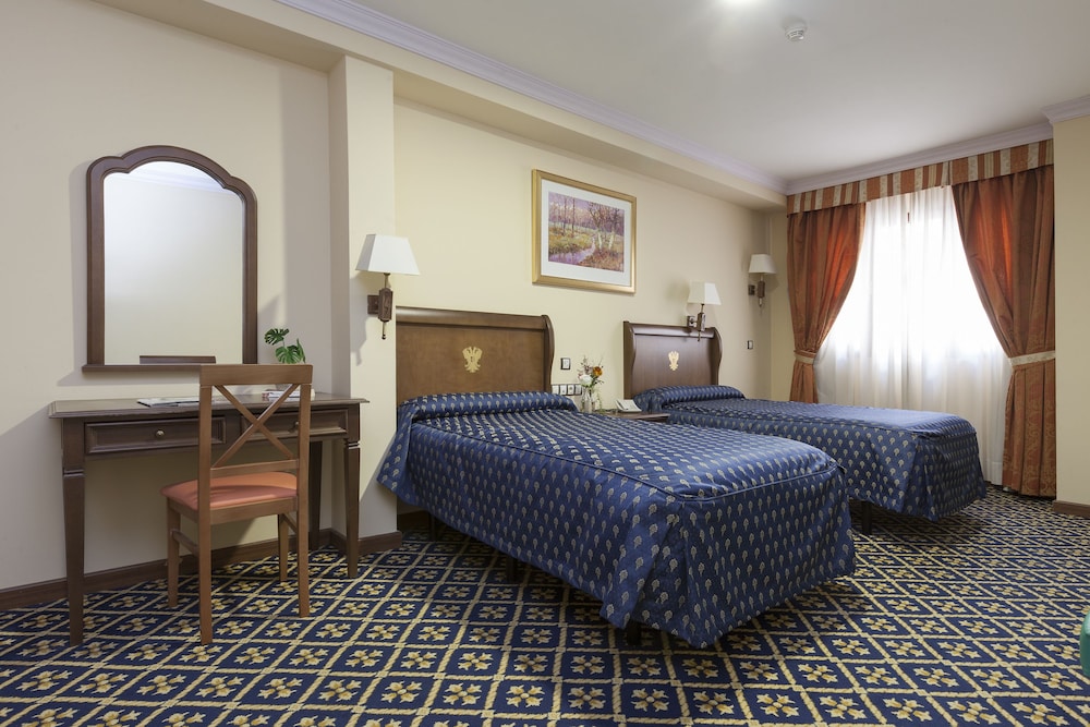 STANDARD, TWIN BEDS