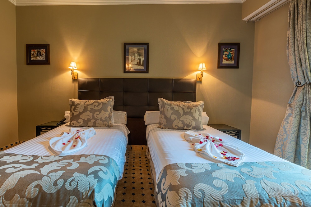 Le Caspien Hotel 14/52