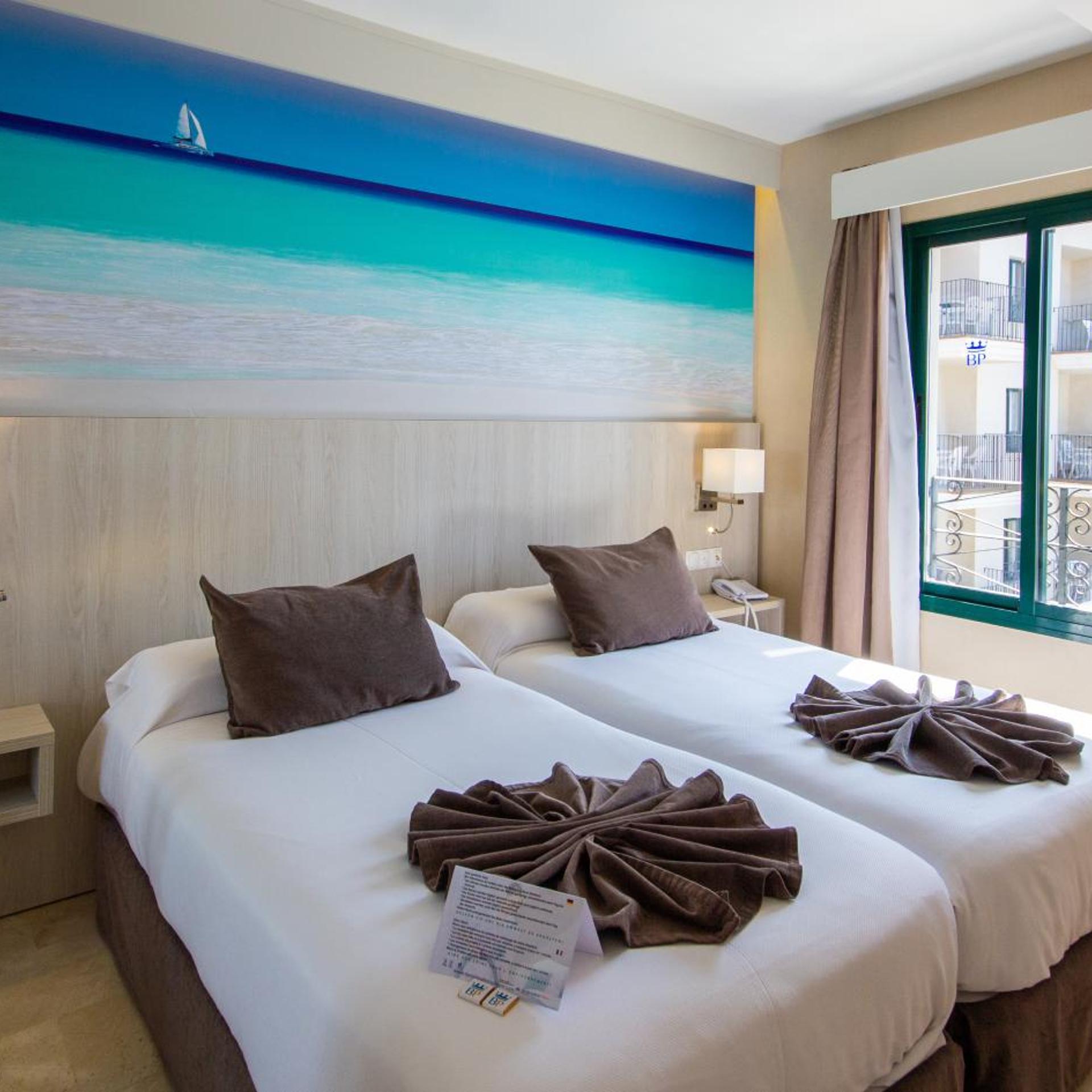 One Bedroom Apartment Lateral Sea View