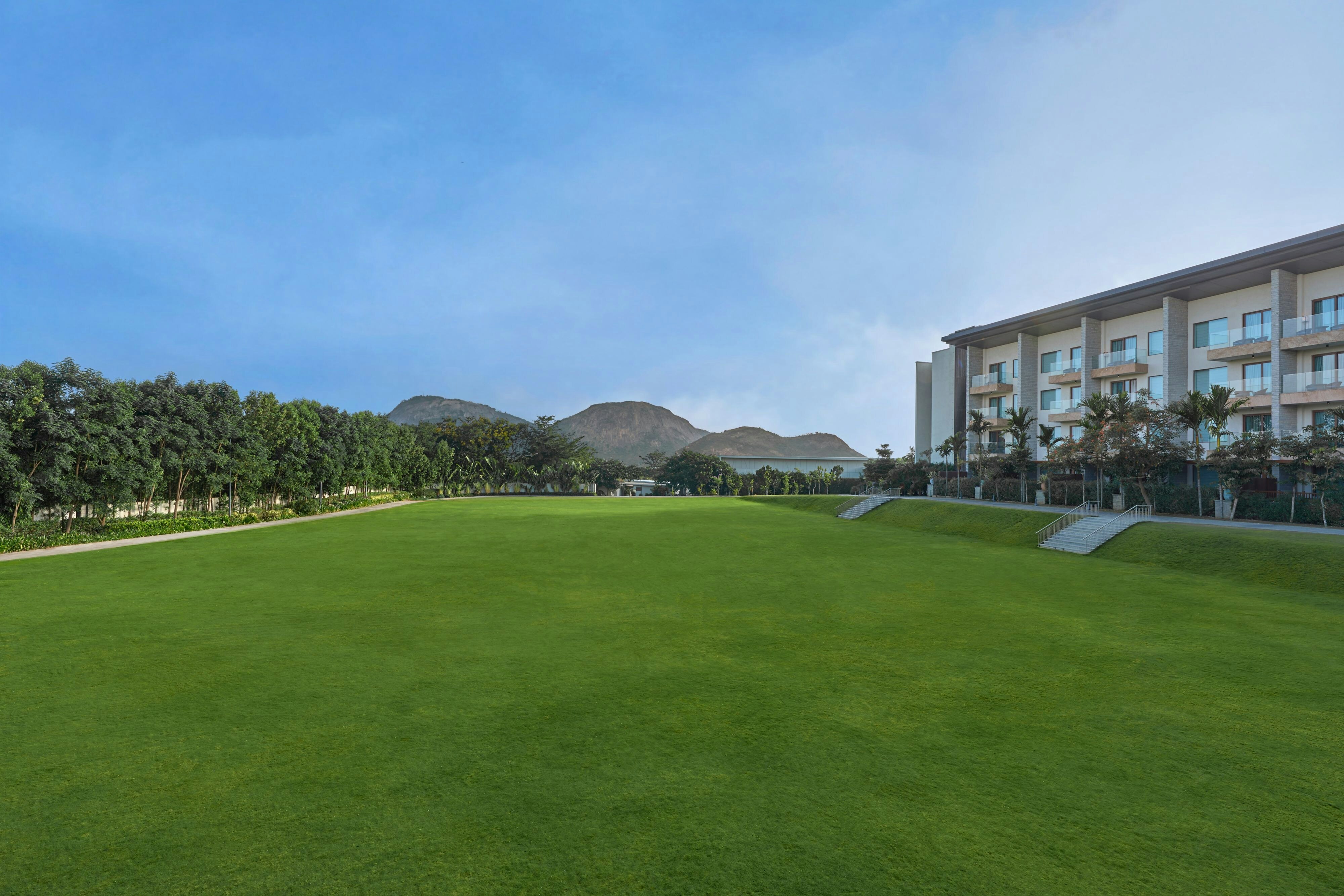 JW Marriott Bengaluru Prestige Golfshire Resort & Spa 10/12