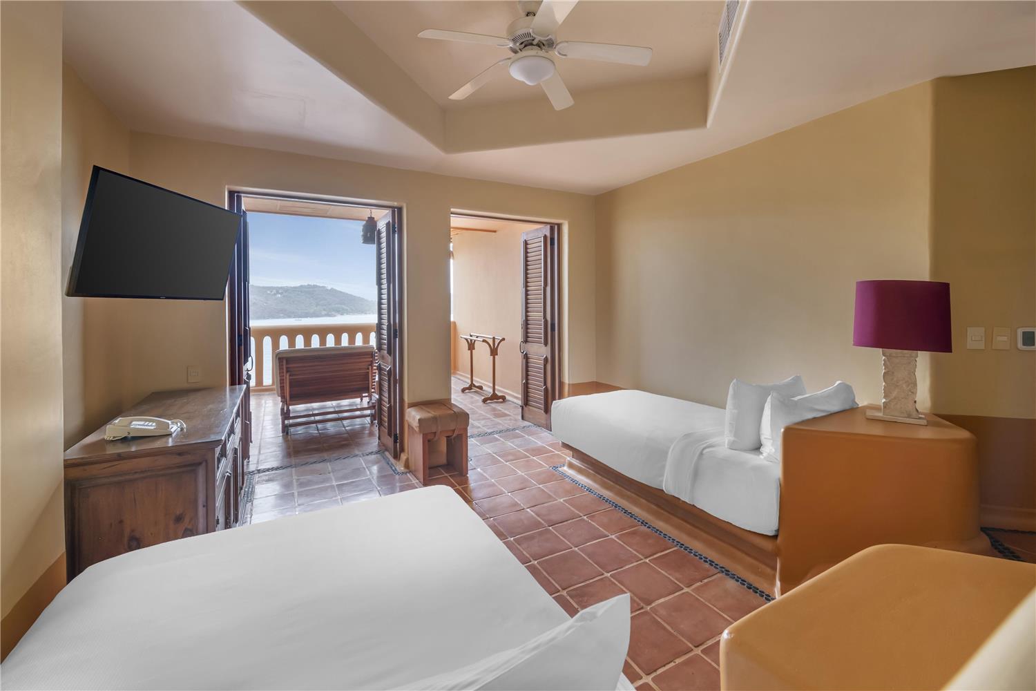 2 Bedrooms, Suite, King Bed, 1 Double and 1 Single Bed, Plunge Pool