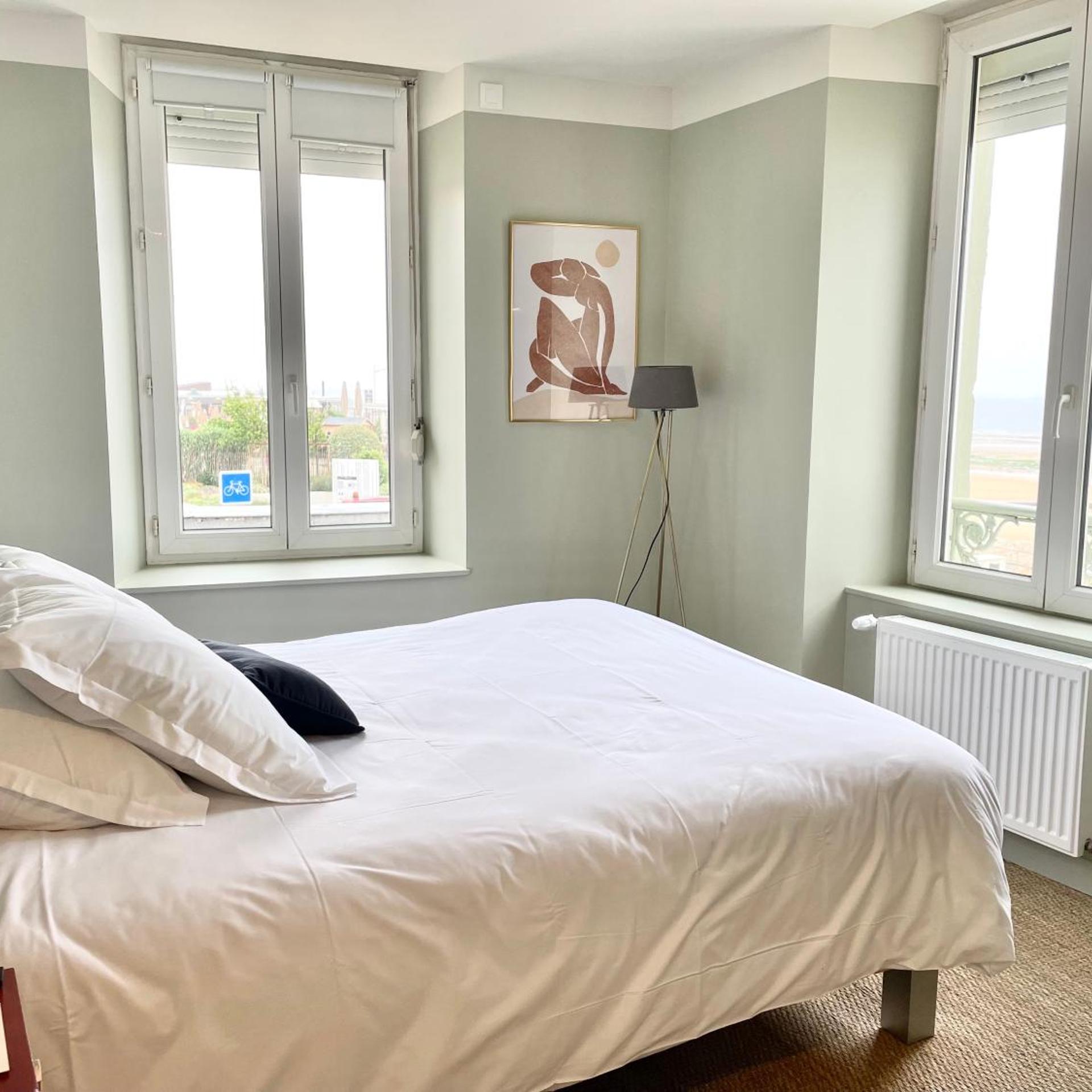 LE BEAU RIVAGE 4/50