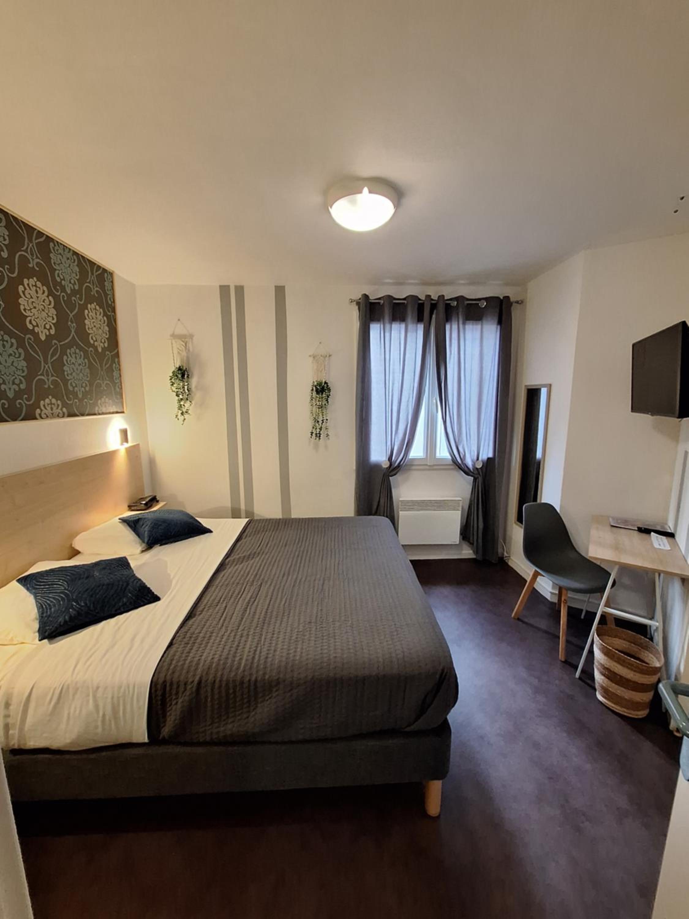 Hotel Au Bon Sejour 8/48