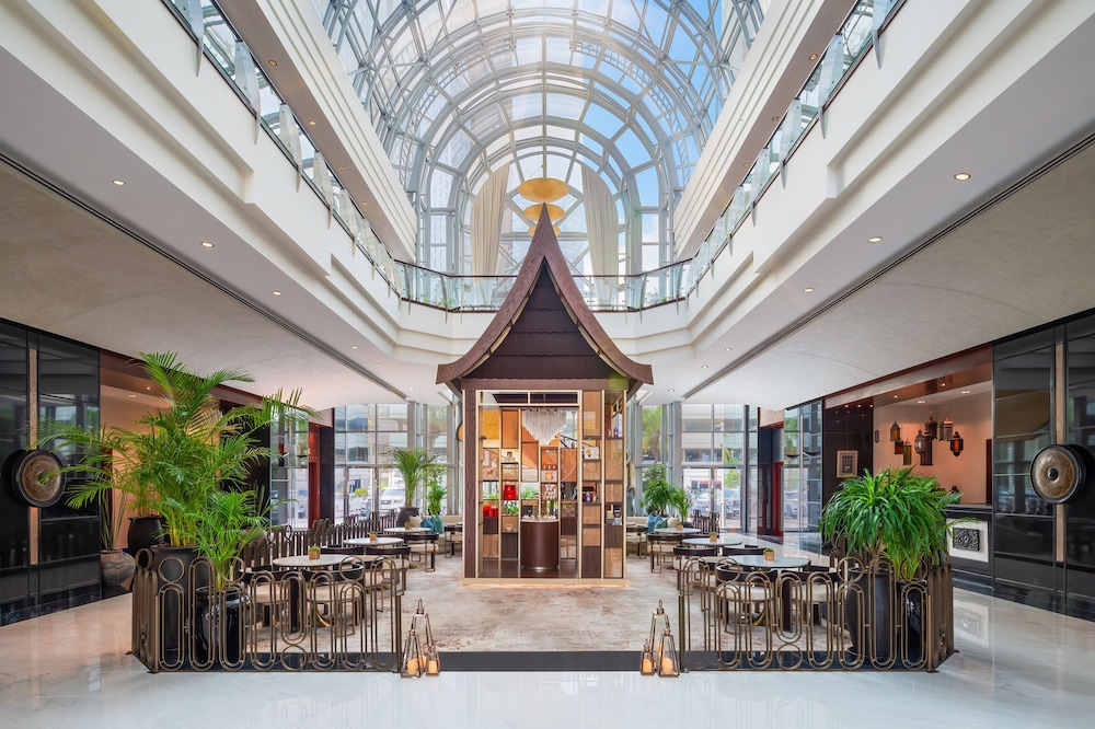 Lobby at Dusit Thani Dubai, DUBAI