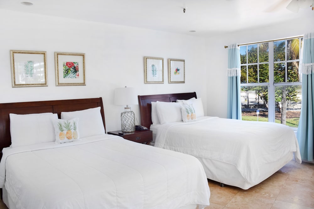 PREMIUM, STUDIO, SUITE, 2 QUEEN BEDS