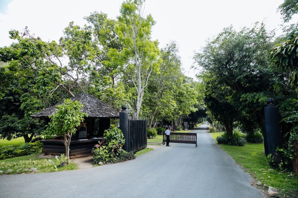Lanna Resort 9/56