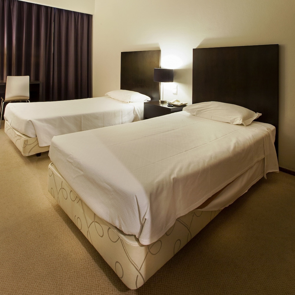 Carcavelos Beach Hotel 26/63