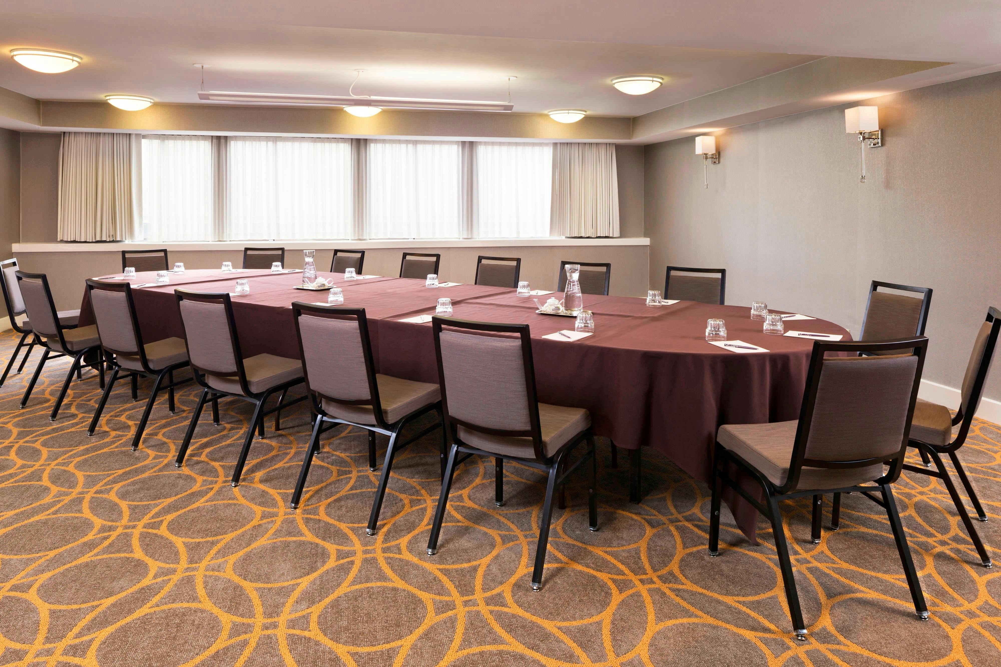 SHERATON HARTFORD SOUTH HOTEL 10/16