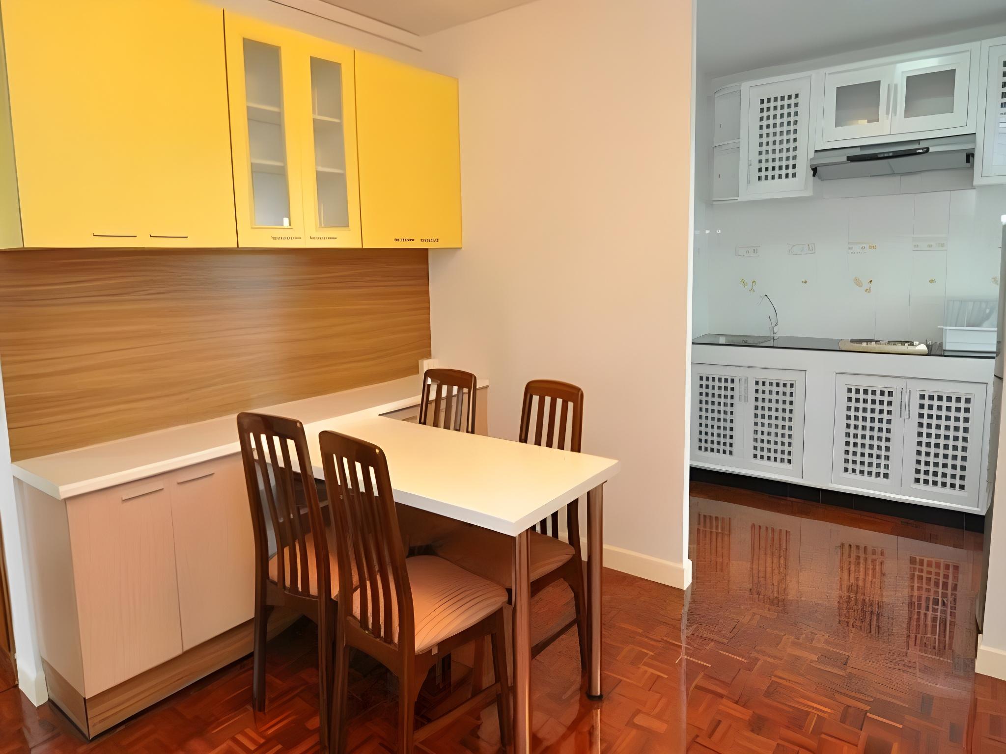 Lake View Condominium Superior 7/9