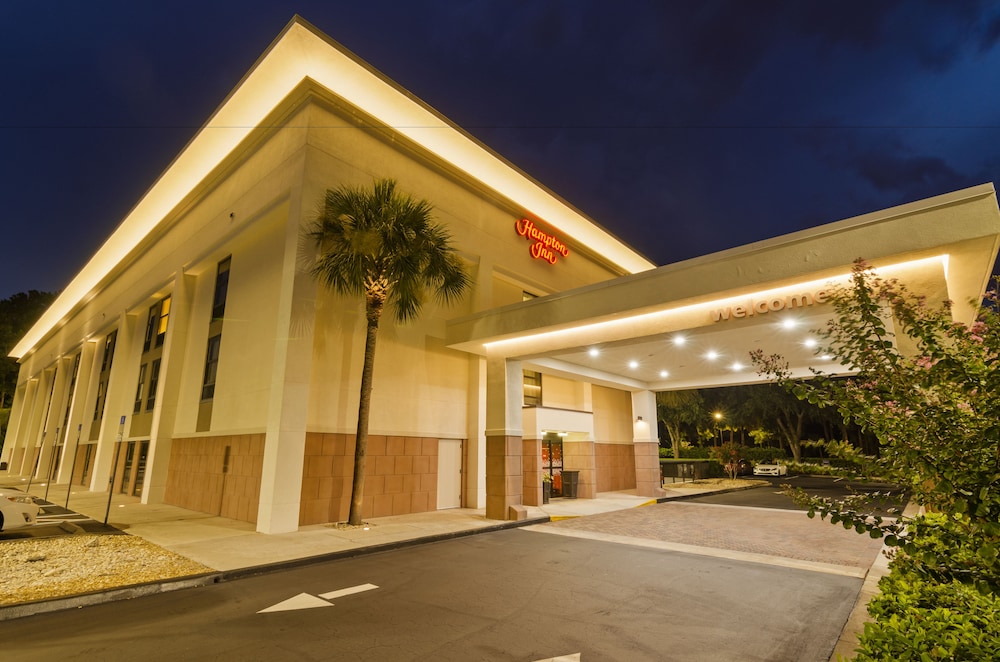 Hampton Inn Mount Dora 1/33